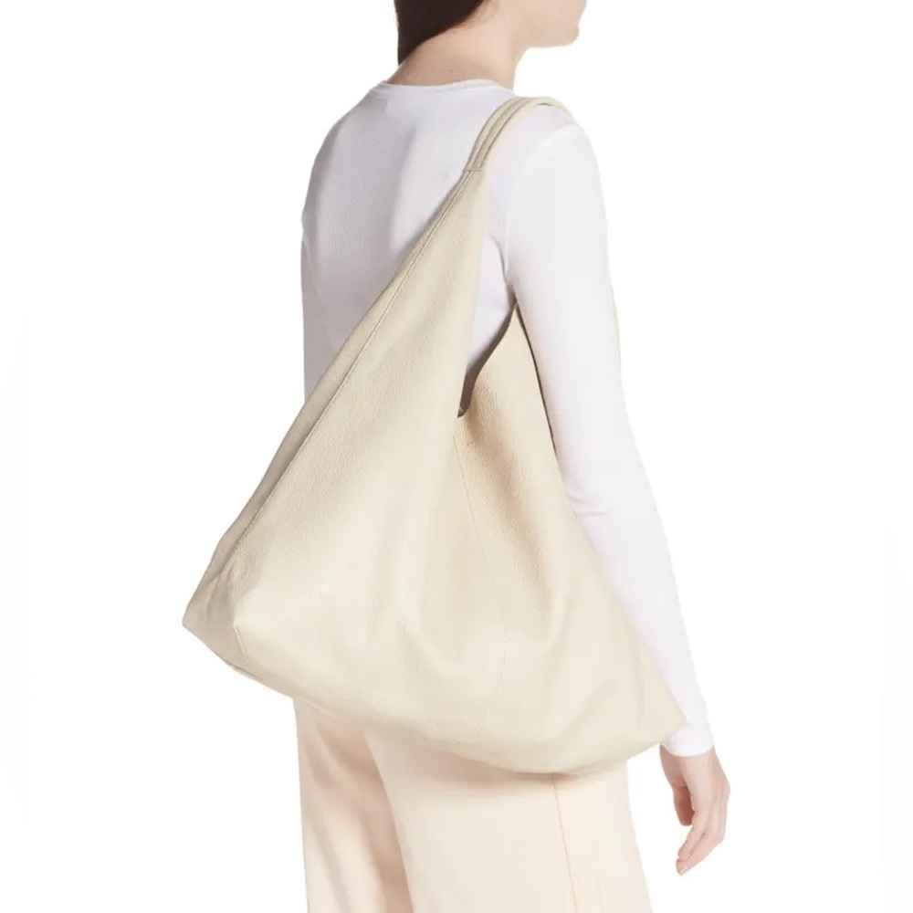 NWOT KURT GEIGER LONDON Violet Leather Hobo Tote Bag Cream